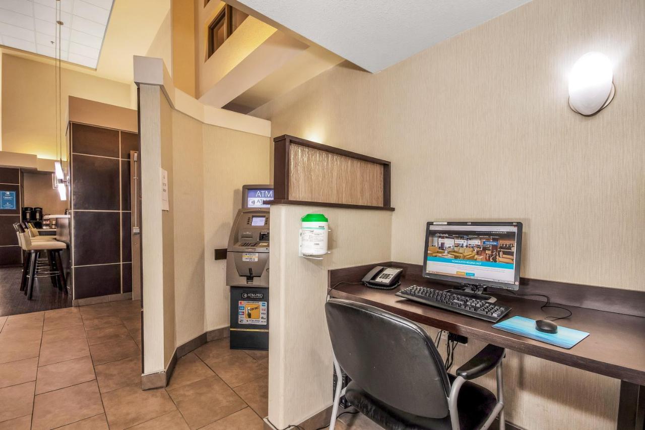 Homesuites By D3H Regina Exteriér fotografie